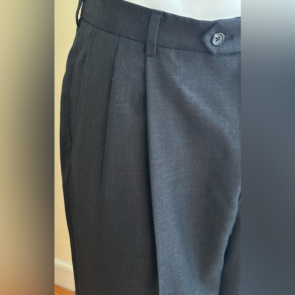 Hart Schaffner Marx Charcoal Gray Pleated Front Deep Pockets Dress Pants Sz 34. - Picture 3 of 15